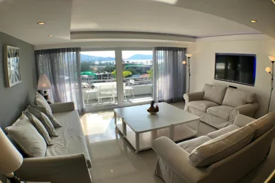 Swiss Villas Panoramic - Hillside Beach View – Fotos 5
